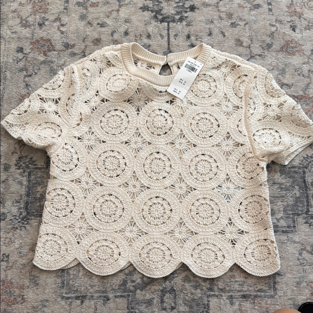 Abercrombie Cream Crochet Lace Top